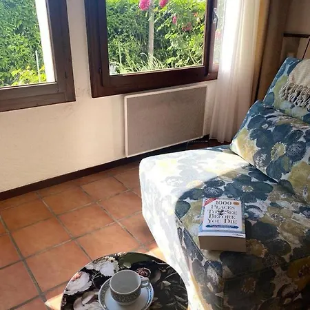With Stunning Views To Lake Maggiore ブリッサーゴ